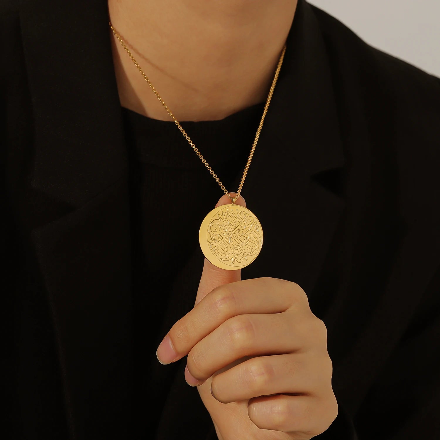 Sfeb9317b4d084e63a0448ec1428363915